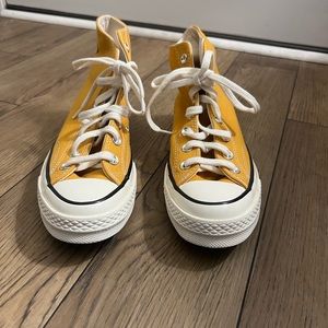 Mustard Yellow High Top Converse Mens 6/ Womens 8